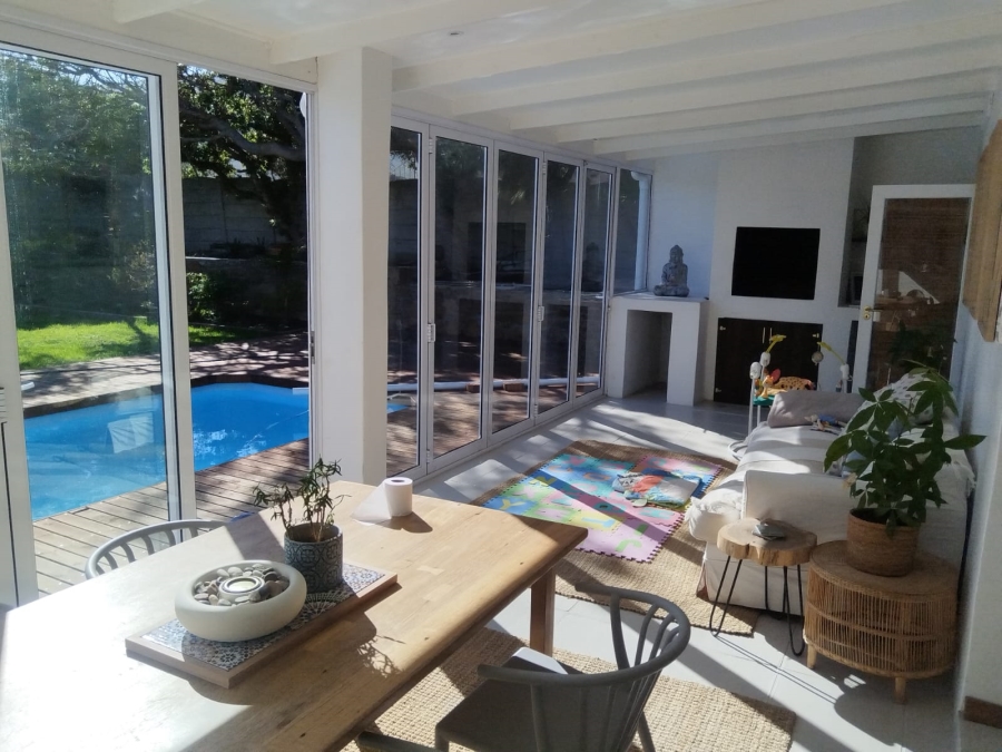 To Let 3 Bedroom Property for Rent in Fish Hoek Western Cape